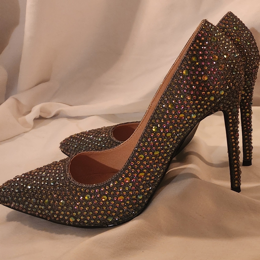 Rhinestone High Heels,sparkling,pewter Gemsones ,Viga Fiore 7 & 7.5 new In Box